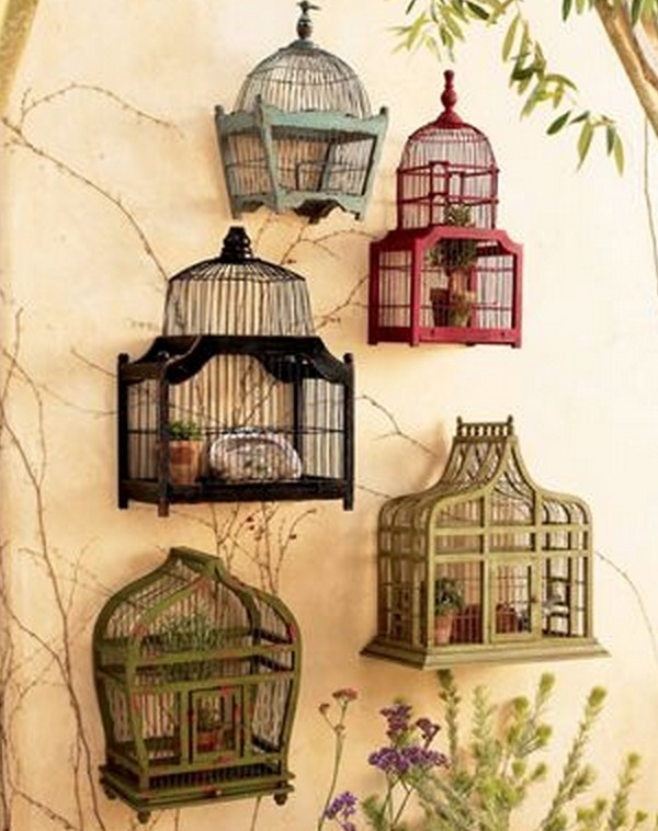 wall_birdcages_3